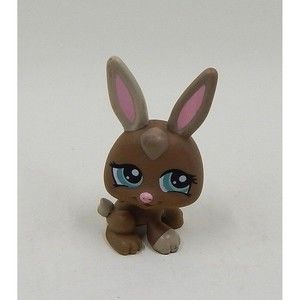 Littlest Pet Shop Tan Bunny Rabbit Blue Eyes Hasbro 2009 LPS